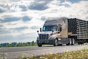 What to Do After a Collision With a Commercial Truck in Arkansas