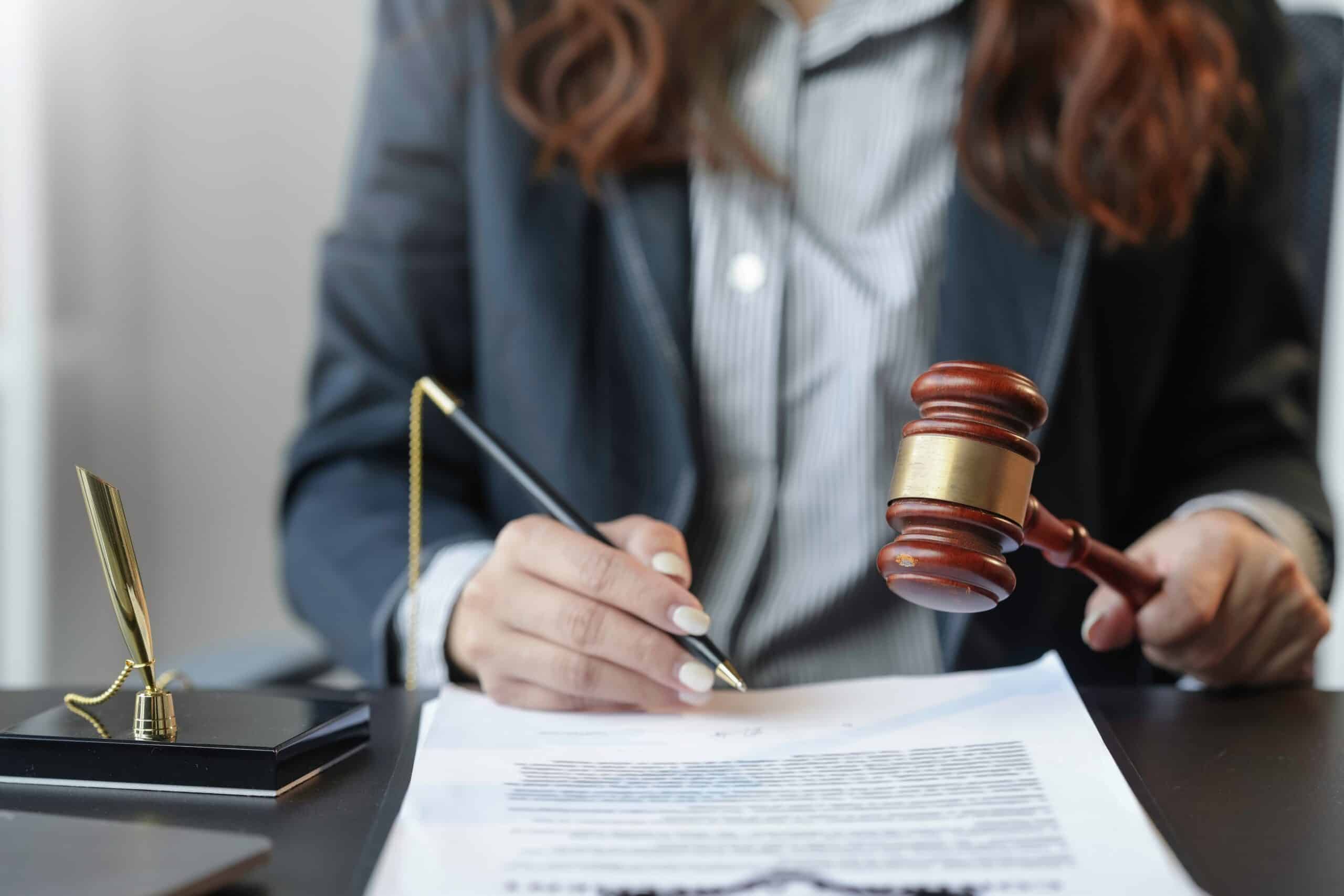 Cómo elegir al abogado especializado en lesiones personales más adecuado para ti | Haz una lista de preguntas relevantes que debes hacer sobre tu caso de lesiones personales | Qué te ofrecerá el abogado especializado en lesiones personales más adecuado para ti