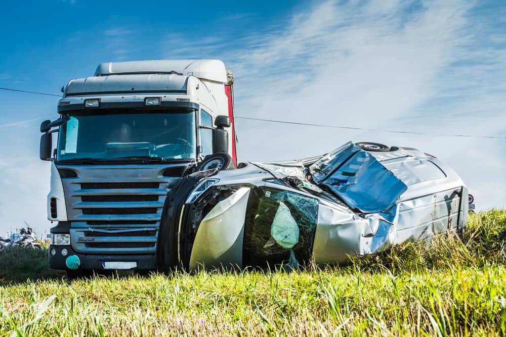 Qué hacer después de un accidente de camión