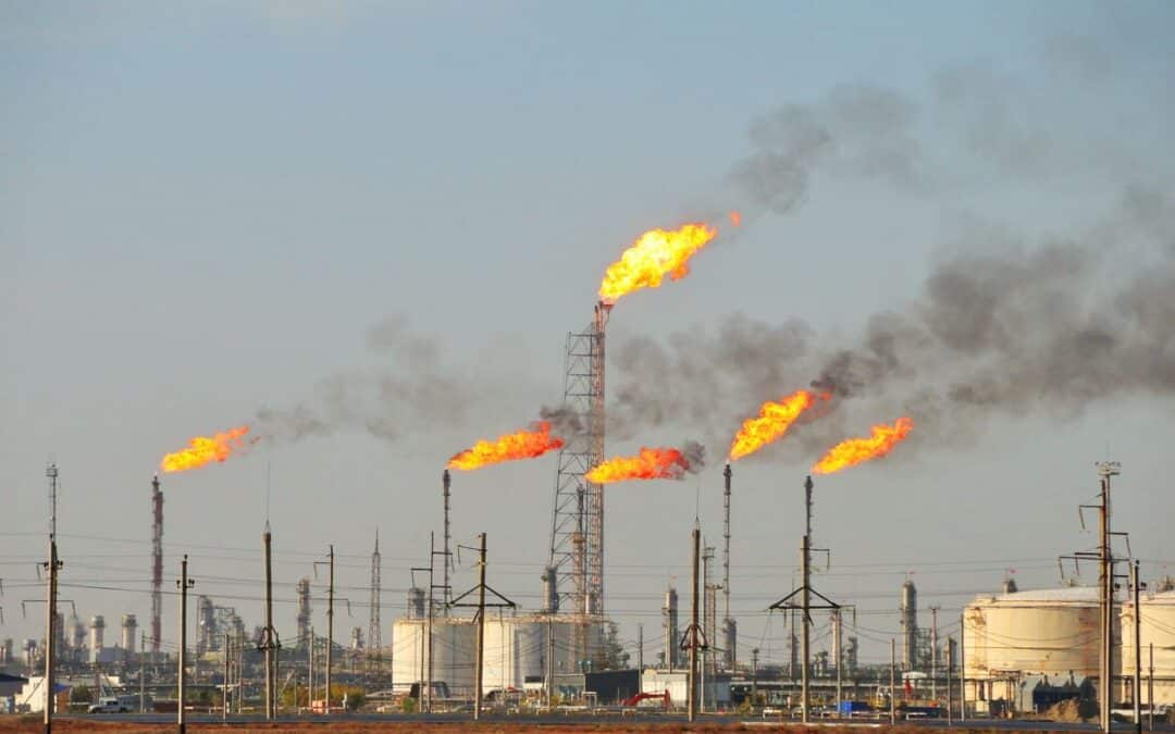 El incendio en la refinería de El Dorado deja 7 trabajadores heridos